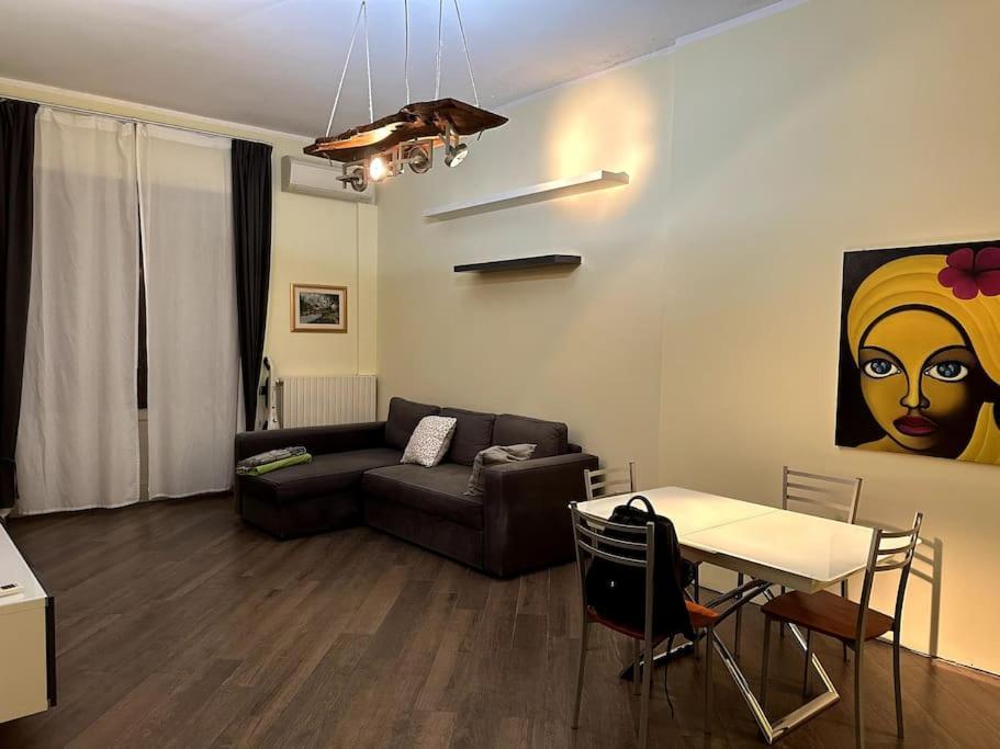Casa Bavosa Via Fieravecchia, 26 Apartment ซาแลร์โน ภายนอก รูปภาพ
